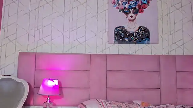 VictoriaLasse Chat XXX live