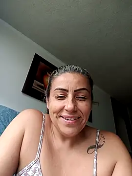 maynor_1998 Adlı Modelin Web Kamerası Şovu