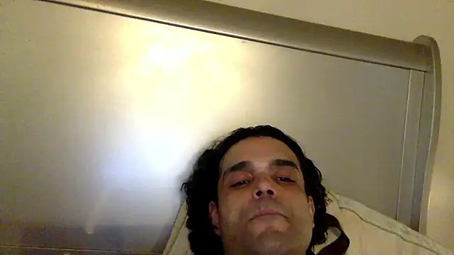 StuntingSpunMarine69 Adlı Modelin Canlı XXX Sohbeti