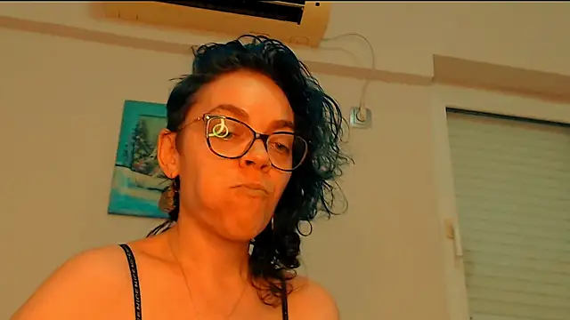 Sembang XXX Secara Langsung Ju-Hot