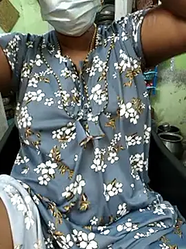 Tamilselviroja-: απευθείας συνομιλία ΧΧΧ