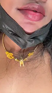 Chat +18 de tamil_chn_cbe ao vivo