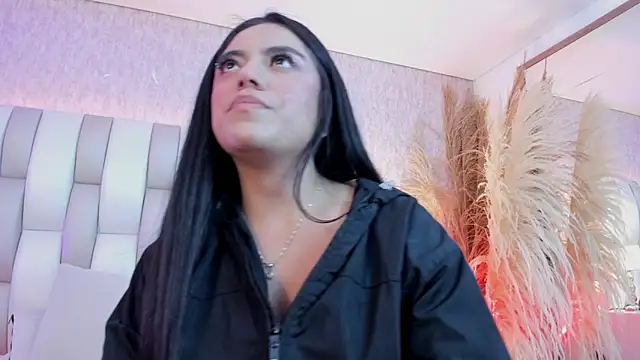 Chat XXX en directo de Rebeca_jones