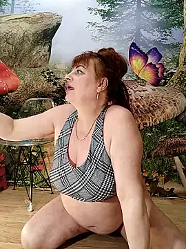 Diamond55crazy 即時 XXX 聊天