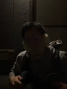 Pertunjukan Kamera Web ippei0001