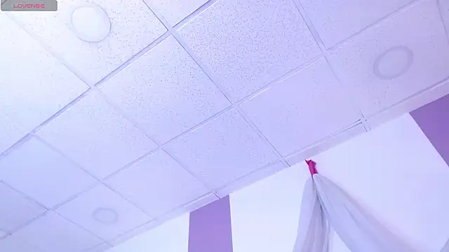 Chloe014_のライブXXXチャット