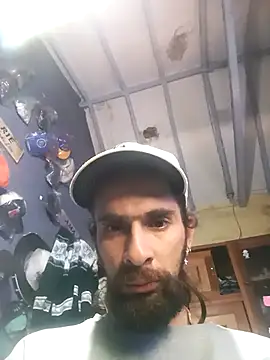 hairy_mannn live XXX chat