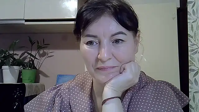 Krystal_82 élő XXX-chatje