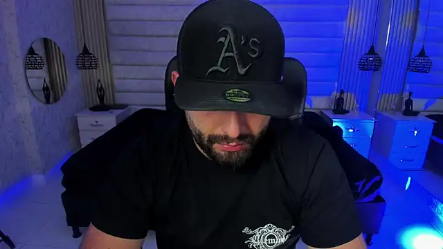 jhon_bear03 Chat XXX in diretta