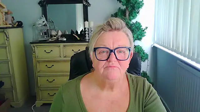 Chat XXX ao vivo de BridgetBlueEyes