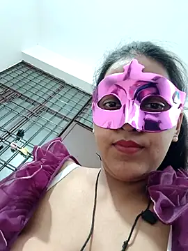 Shivani_hotty 现场XXX聊天