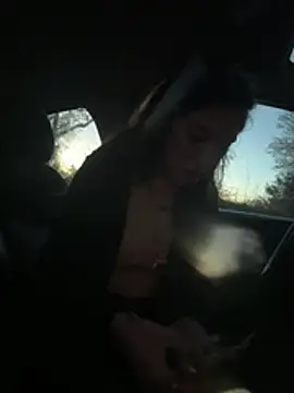 Amani_thewolfn Webbikameraesitys