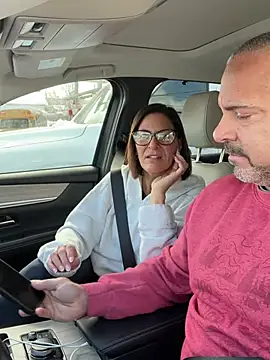 3totangox: διαδικτυακό σόου στην κάμερα