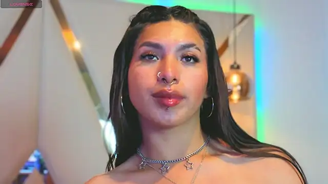 MeelFox – webcam-show