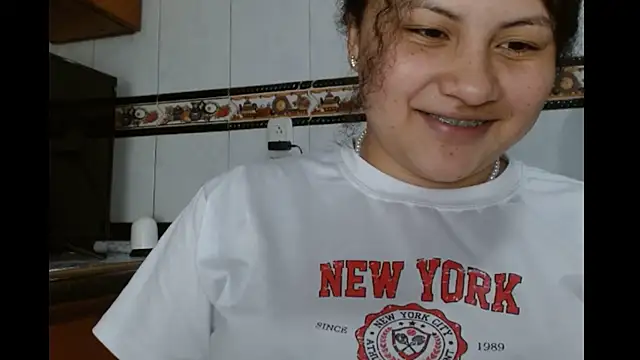 Baby_dirt's Live XXX Chat