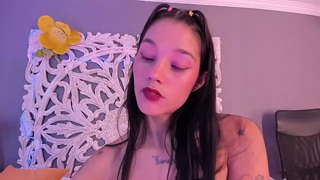 Онлайн чат XXX loraineblake