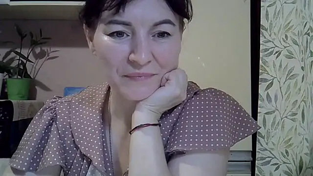 Krystal_82 élő XXX-chatje