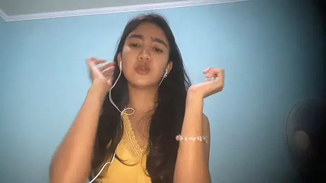 Онлайн чат XXX RessieAshcroft