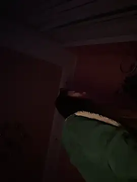 Chatroom XXX en direct de Flossy_Vettie