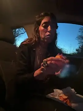 แชท XXX สดของ Amani_thewolf