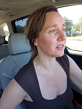 Skyellar élő XXX-chatje