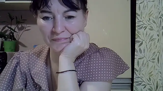 Krystal_82 élő XXX-chatje