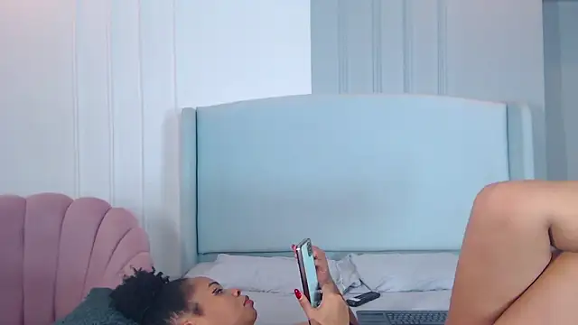 Chat XXX en directo de ChantalGarner