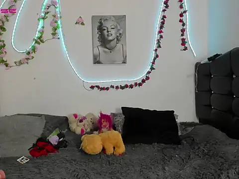 Webkamerová show LatinaQueen23