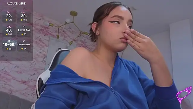 Онлайн чат XXX mia_foster_t