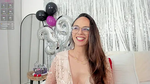 Julianneharris' Live XXX Chat