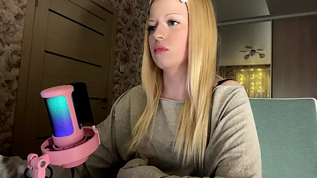 JeneeBIanks 라이브 XXX 채팅