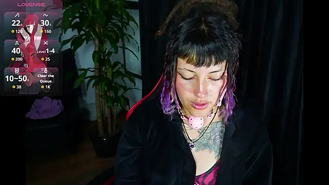 Živý XXX chat _sharlotte777