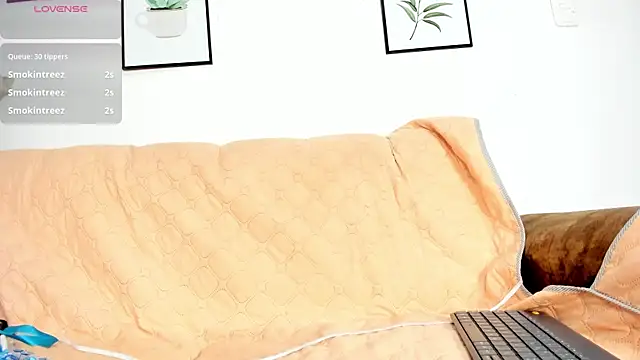 Chat +18 de DomenicaW ao vivo