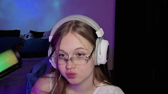 cowgirlclicker – Naživo XXX chat