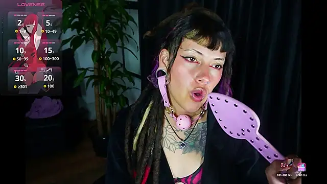 Chat +18 de _sharlotte777 ao vivo