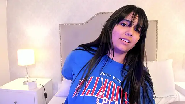 CortanaAdamss Chat XXX in diretta