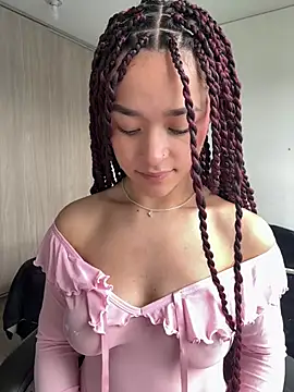 Chat +18 de crystal_dlun ao vivo