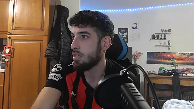 maestroboris95 现场XXX聊天