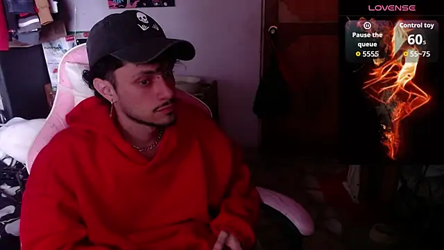 Apolo_S 现场XXX聊天