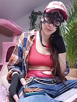 PearMaki webcam show