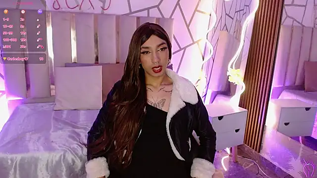 Chat +18 de CYRUS_TAY ao vivo