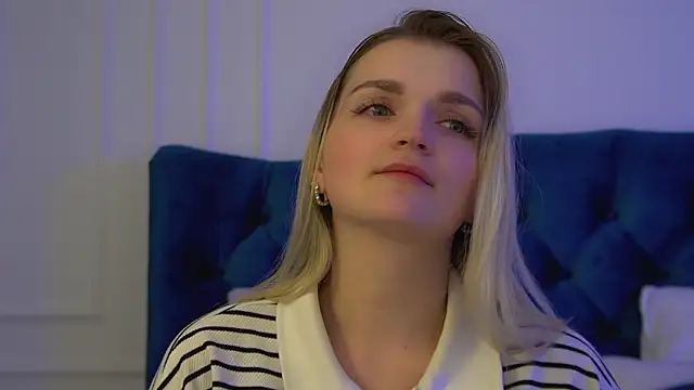 AnnyRaii Live XXX-chat