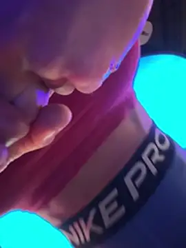 F3ckd0lllucy Webcam-Show