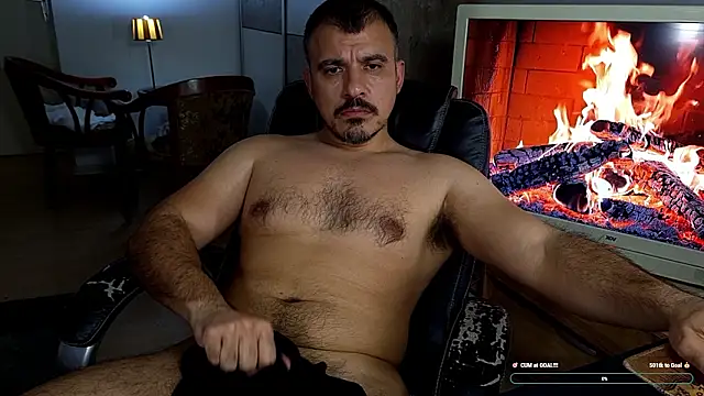 officeman7 élő XXX-chatje