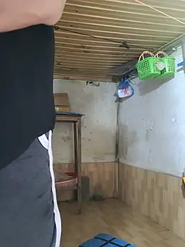 Basanis68 Live XXX-Chat