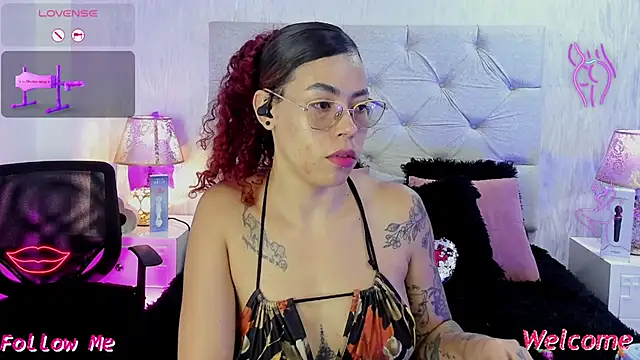 Chat XXX en directo de Pamelamiler__