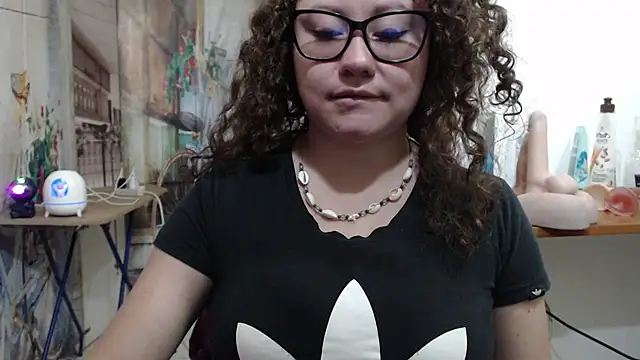 Онлайн чат XXX curly_greeneyed