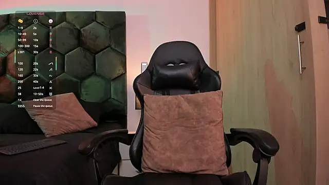 AllexJacob élő XXX-chatje