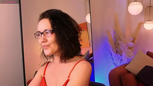 Irene_Marlow Adlı Modelin Canlı XXX Sohbeti