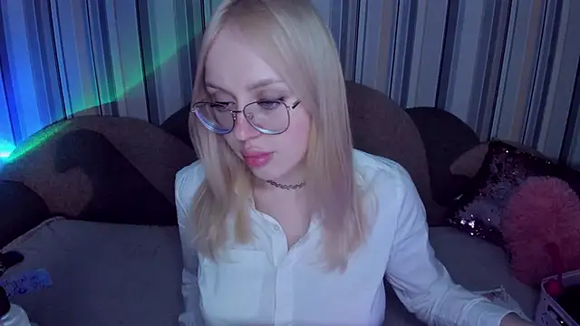 Chat +18 de CeaneLino ao vivo